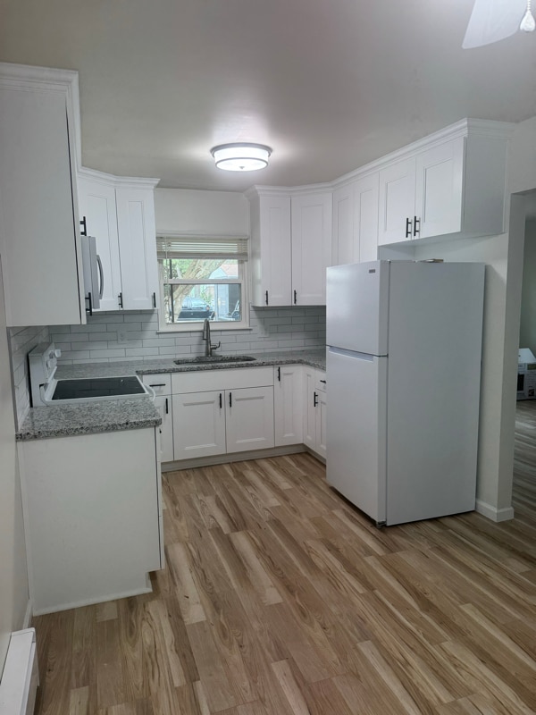 Photo - 2219 Oak St Unit B