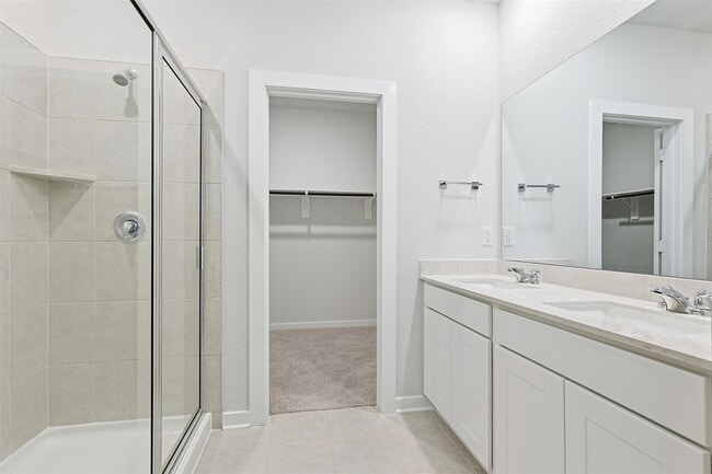 Photo - 8598 Blueberry Ash St