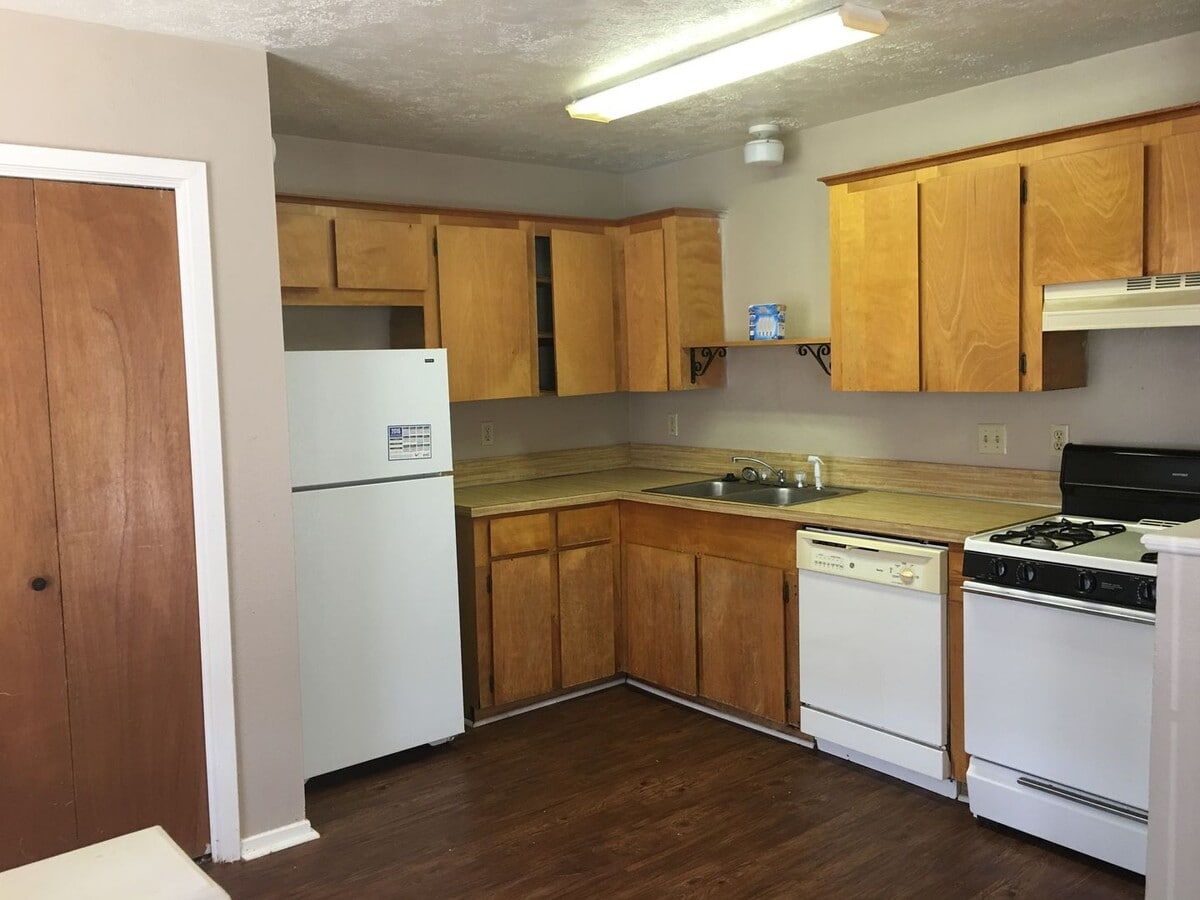 Photo - 2/1 Duplex Available For Prelease!