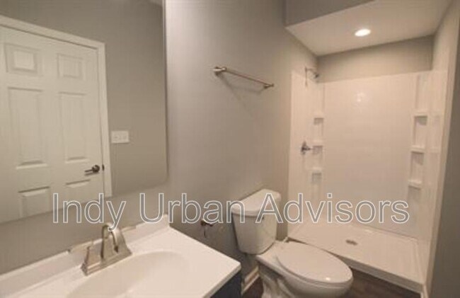 Photo - 3501 N Illinois St Unit 4