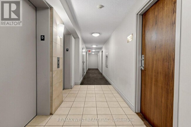 Photo - 2772 Keele St Unit 505