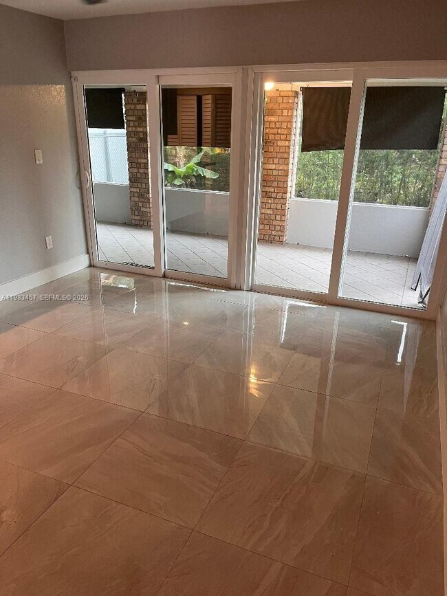 Photo - 11712 SW 13th St