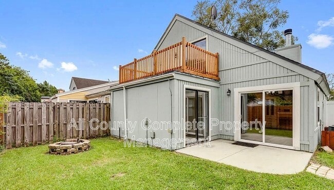 Photo - 6653 Periwinkle Dr