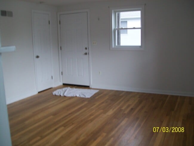 Photo - 6 Geissler Dr