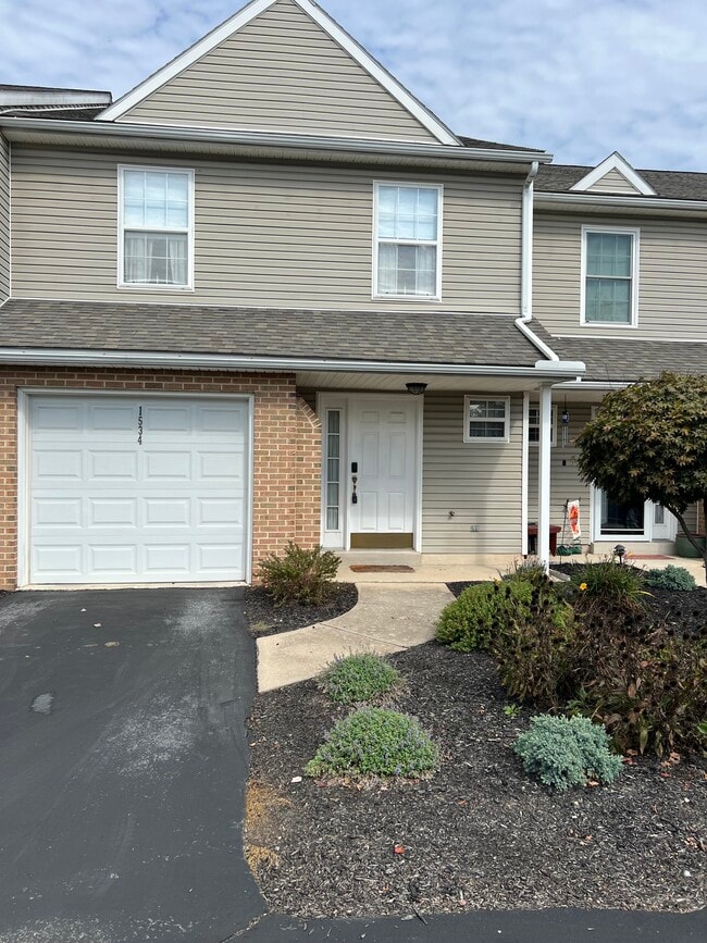 Building Photo - 1534 MacIntosh Way