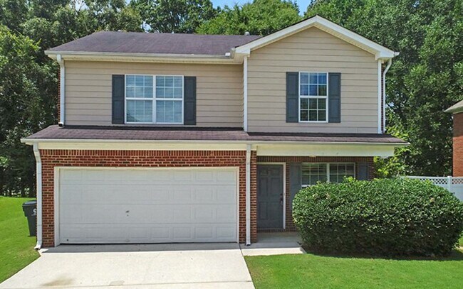 Photo - Available Now this Beautiful 4-Bedroom 2.5Baths Home in Stockbridge, GA!
