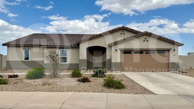 Building Photo - 1308 E Tuscany St