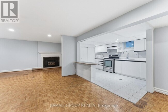 Photo - 156 Trayborn Dr