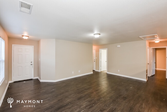 Photo - 15270 Tyler Mill Dr