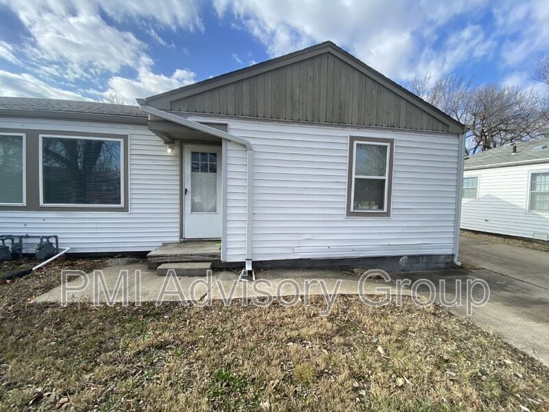 Photo - 2817 SE Minnesota Ave