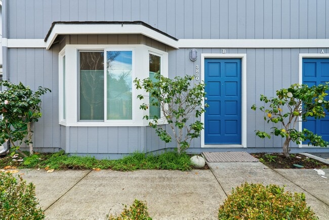 Photo - 3850 Bramble Ln