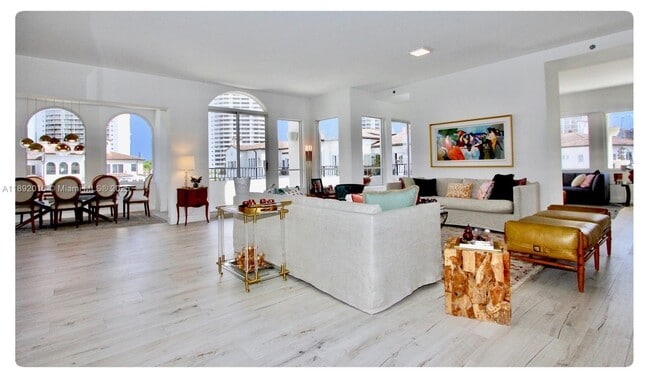 Building Photo - 3500 Island Blvd Unit DPH01
