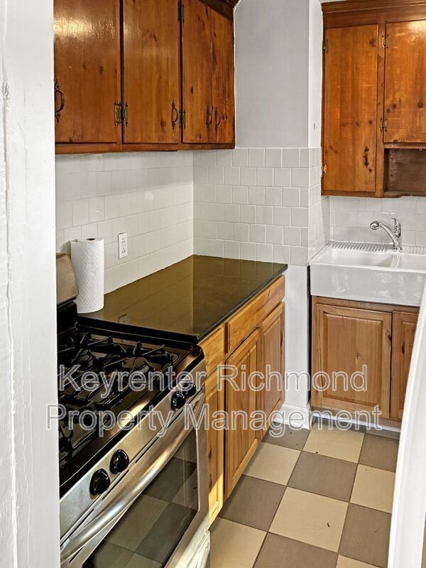 Photo - 1005 E Brookland Park Blvd