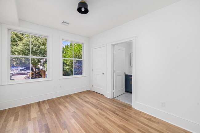 Photo - 293 Governor St Unit 104