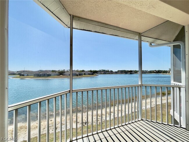 Building Photo - 4246 Liron Ave Unit 203