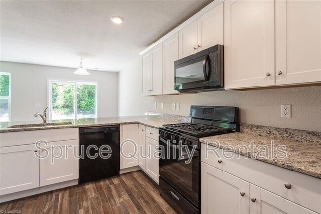 Photo - 4007 Meredith Woods Ln