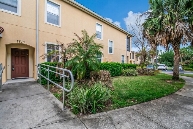 Photo - Spacious 3/2 Condo in the Gated Oakwater Community with Single Car Garage! Brand new carpets and ...