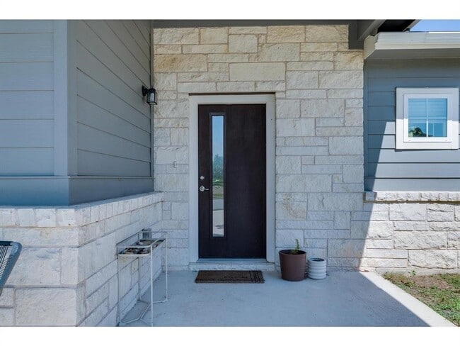 Photo - 8801 Looksee Ln