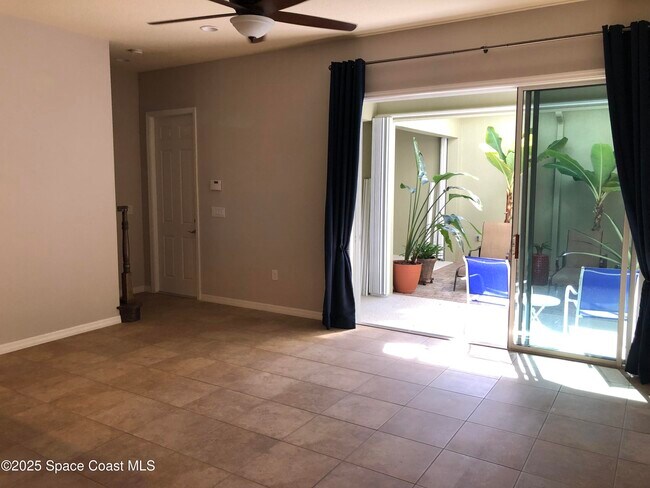 Photo - 3225 Sedge Dr