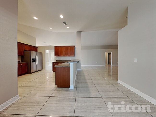 Photo - 9627 Jaybird Ln