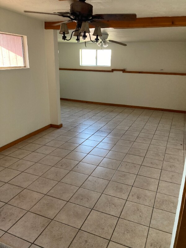 Photo - 2001 W La Osa St