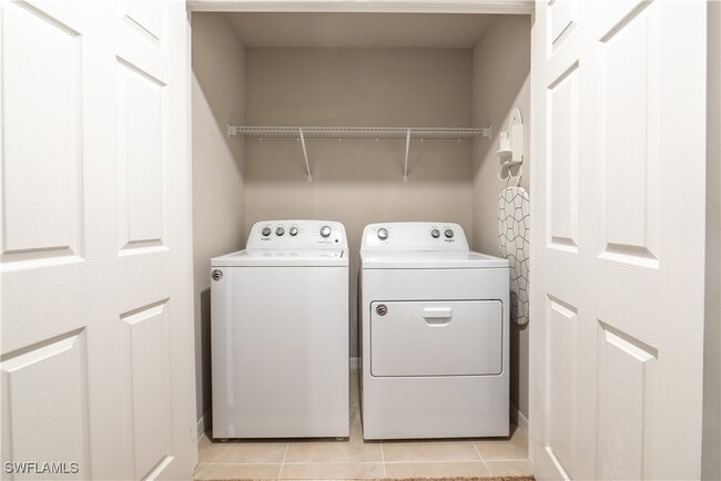 Building Photo - 15091 Wildflower Cir