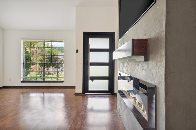 Photo - 2801 Dove Tree Dr