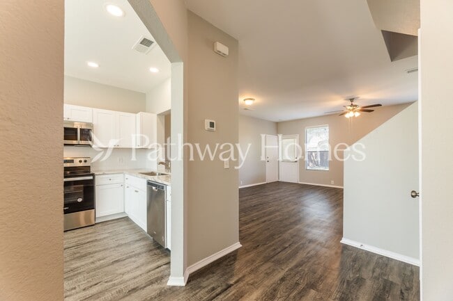 Photo - 800 Chickesaw Ln