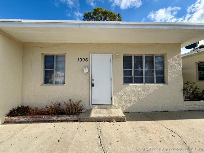 1006 2nd Ave N