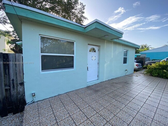 Photo - 119 NW 13th Ave Condo