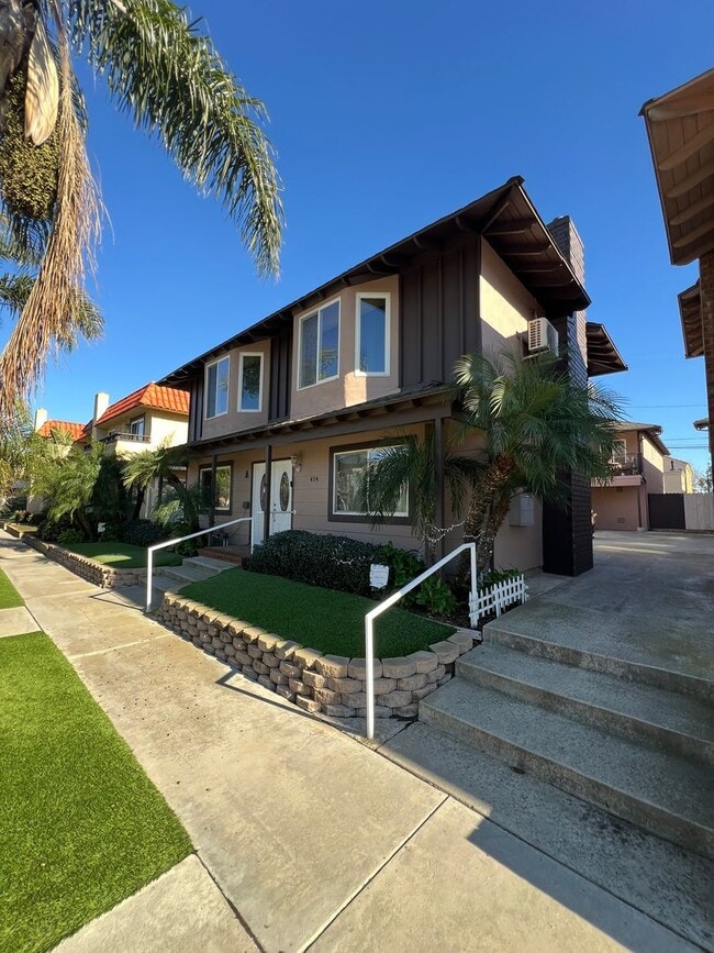 Building Photo - 414 21st St Unit C