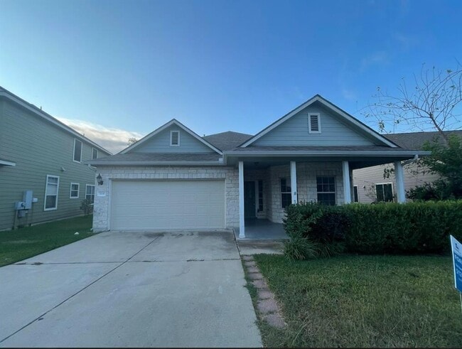 Building Photo - 1118 Boxwood Loop