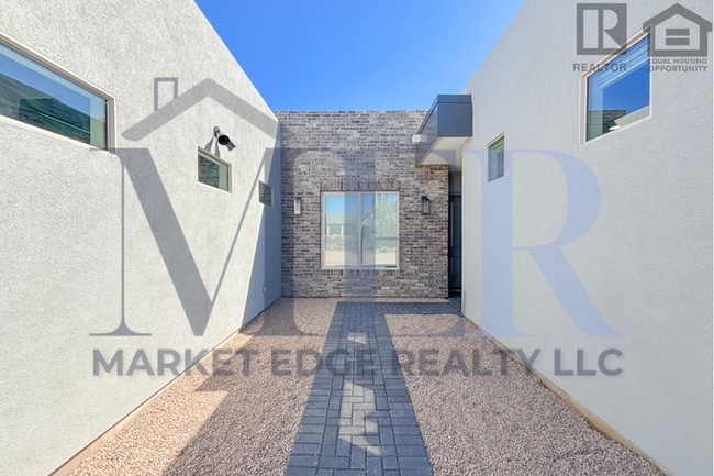 Photo - 3Bed/3Bath Home in North Scottsdale w/Casi...