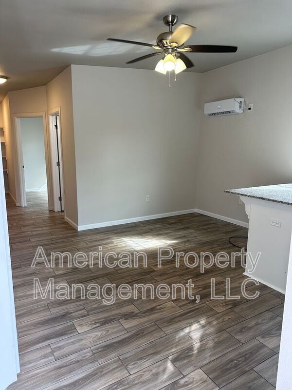 Photo - 611 S 51st W Ave