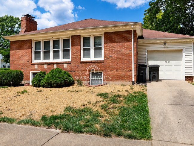 Photo - 129 Idlewild St