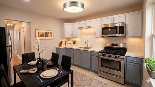 Photo - 1635 Lecount St