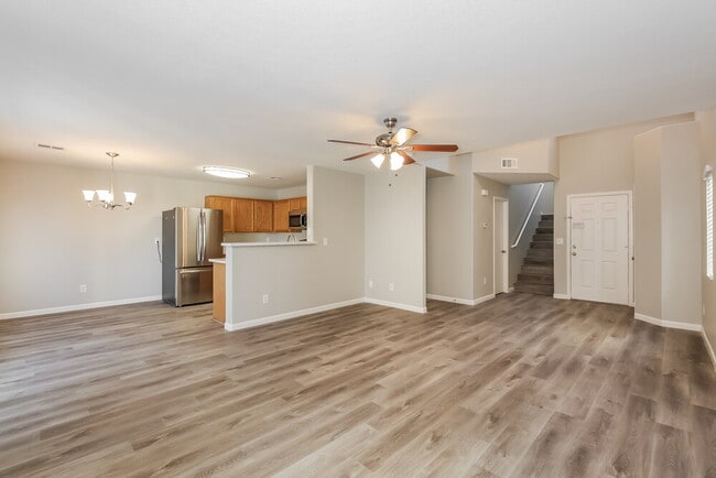 Photo - 5014 Sapphire Light St