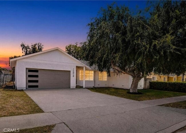 Building Photo - 11518 Fidel Ave