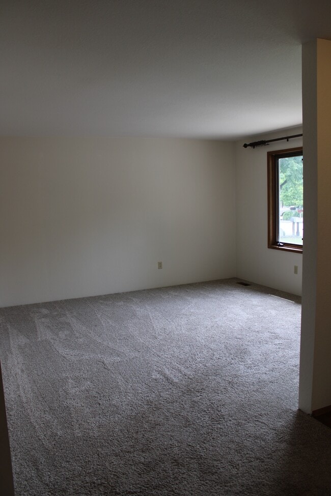 Photo - 1516 Woodhaven Pl