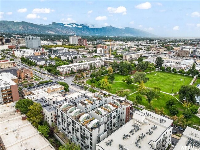 Photo - 360 W Broadway Unit 206