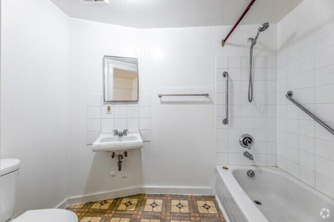 Grand Bachelor - Salle de bain - Bold Street Apartments
