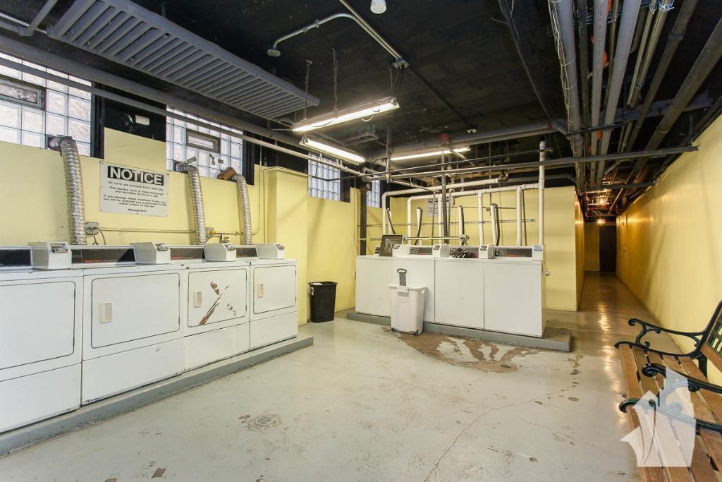 Photo - 505 W Belmont Ave Unidad 6O