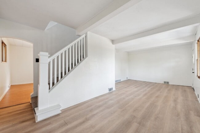 Photo - Beautiful 3 bedroom home in Jeannette available July 1!