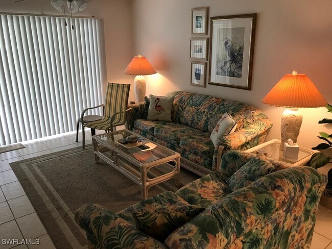 Photo - 28871 Bermuda Lago Ct Unidad 101