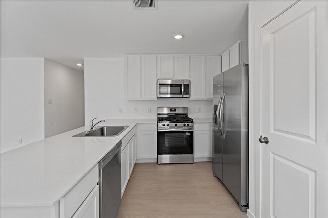 Building Photo - 28731 Texas Plns Dr