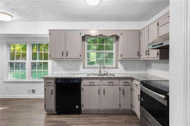 Photo - 1285 Coronada Dr