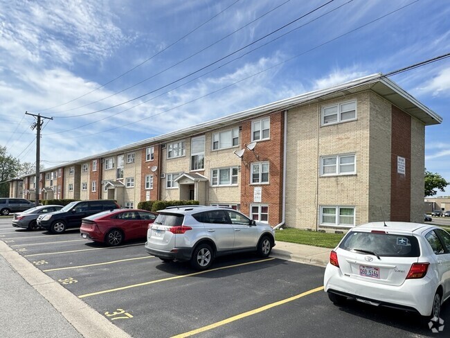 Building Photo - 9610 Ivanhoe Ave Rental