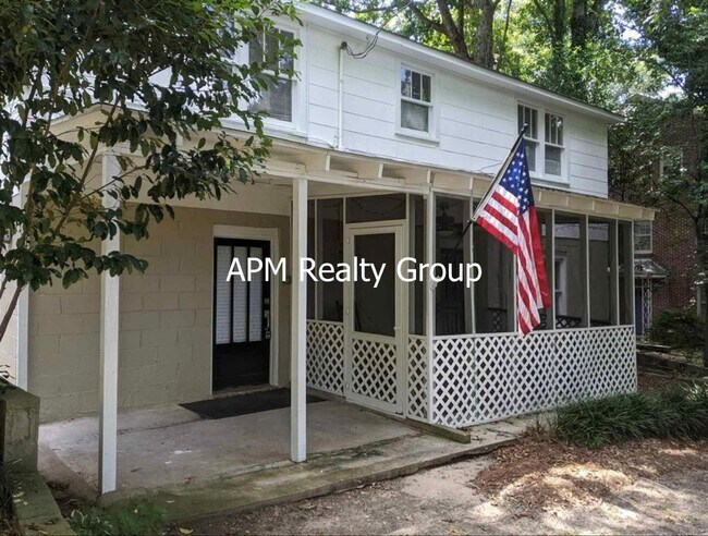 Building Photo - ALL UTILITIES INCLUDED Rental