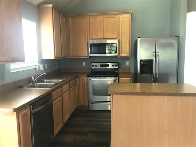 Photo - 492 Northbrook Ave