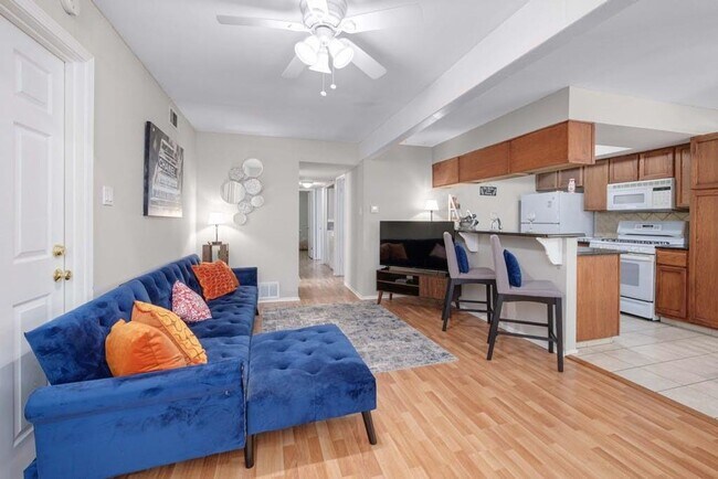 Photo - Spacious 3-Bedroom Duplex Gem in Trendy So...